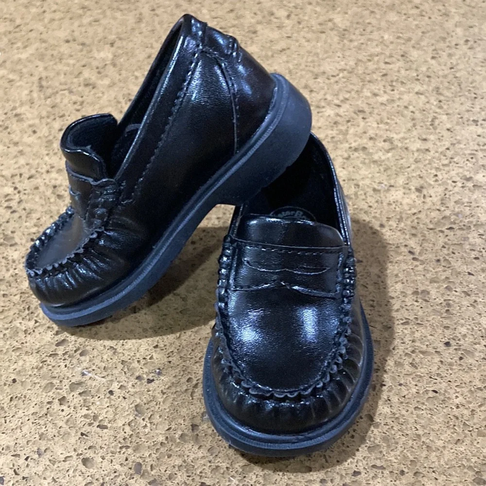 Buster Brown Black Toe Zone Baby or New Walker Size 5 Like New